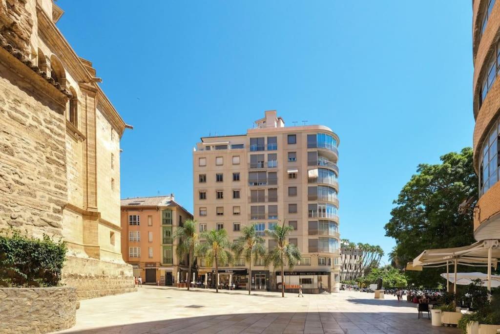 Nt Centro Ciudad - Catedral & Parking Apartment Malaga Exterior photo